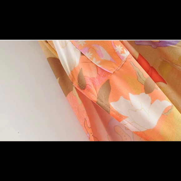 🔥HP Best in Boutiques🔥BOHO Mermaid Kimono - Picture 9 of 16